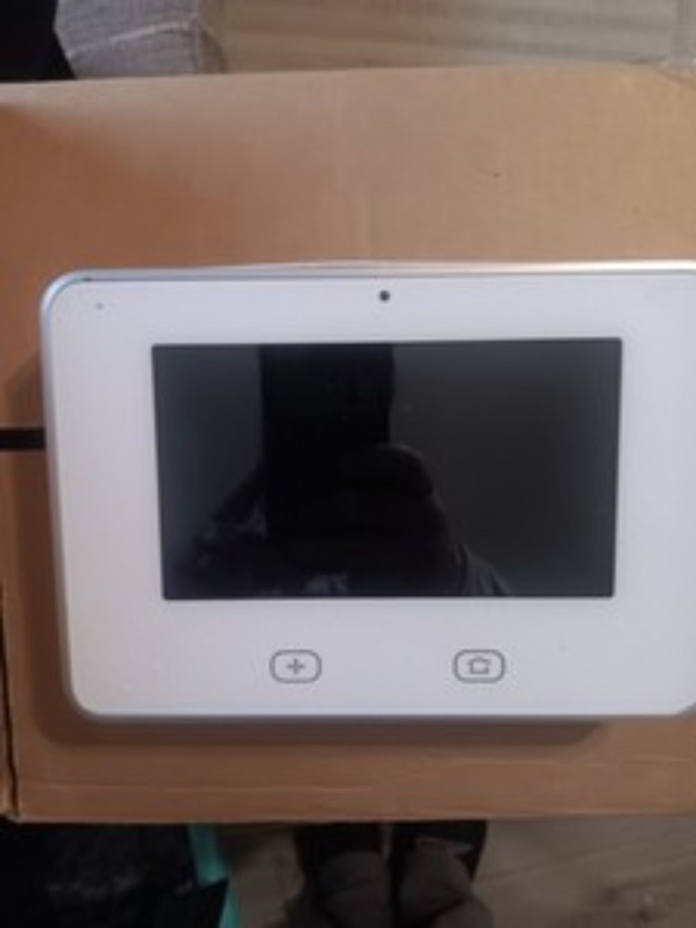 Vivint Security Master Control Panel & Accessories